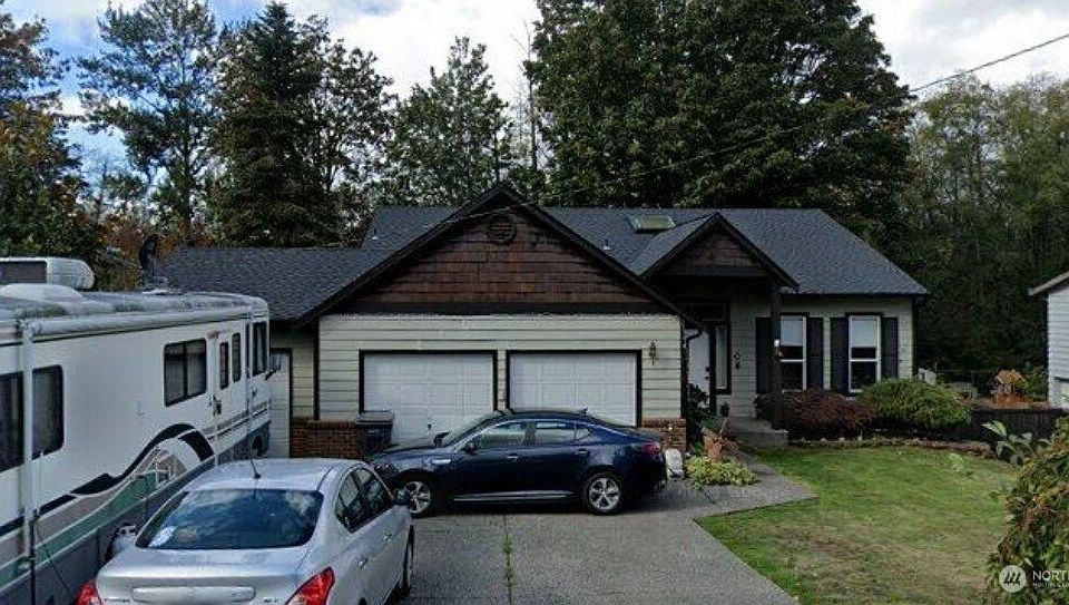1st image of 16114 22nd Avenue W