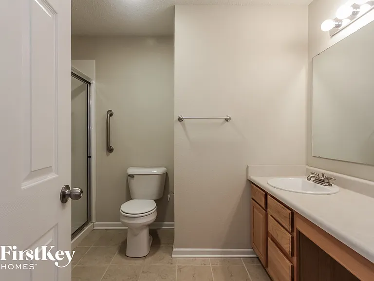 9192 Huntleigh Cir — Photo 13