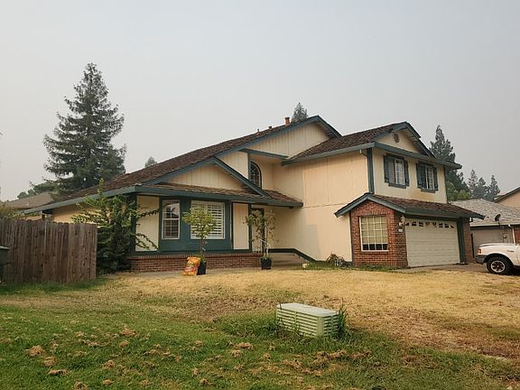 3rd image of 1702 Chilton Dr