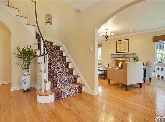 2nd image of 16 Hilltop Dr