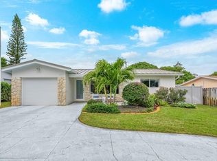 457 SW 4th Ave, Boynton Beach, FL 33435