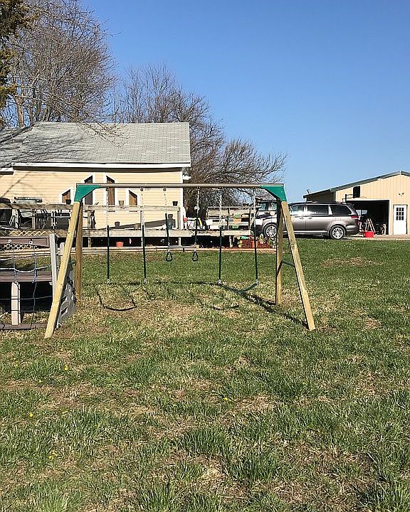1st image of 3031 Bradley Dr