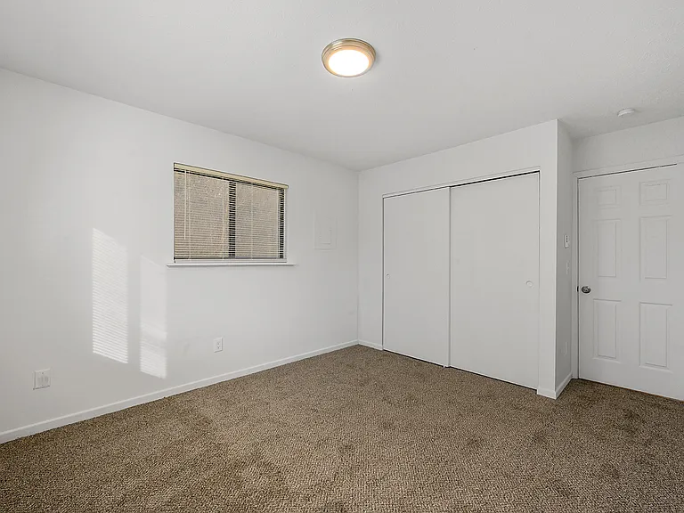 4536 Bufort Blvd — Photo 10