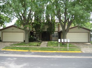1501 E 25th St, Sterling, IL 61081