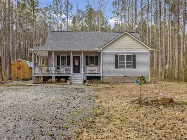 6440 Crump Acres Trl, Providence Forge, VA 23140