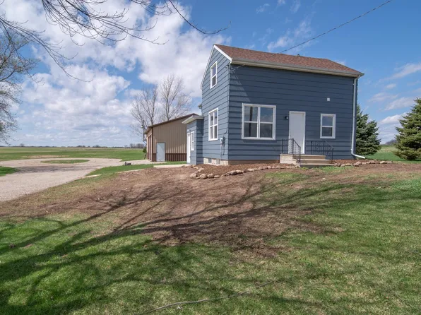N5419 Irish Rd, Chilton, WI 53014