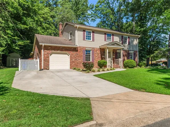 175 Cabell Dr, Newport News, VA 23602