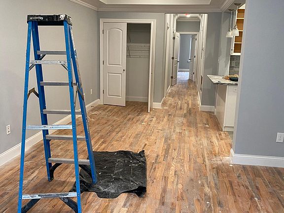 3rd image of 124 Palm St Floor 2
