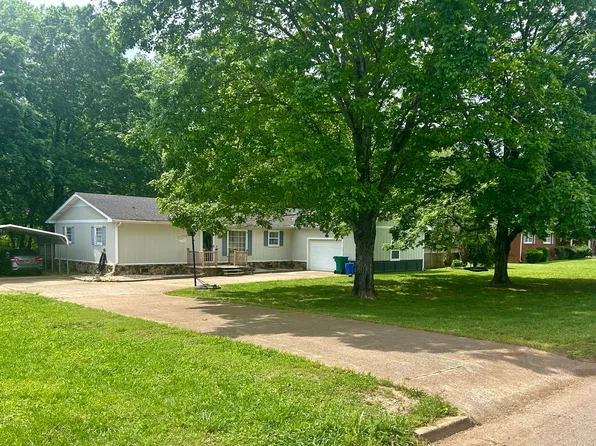 705 Herb Dr, Lawrenceburg, TN 38464