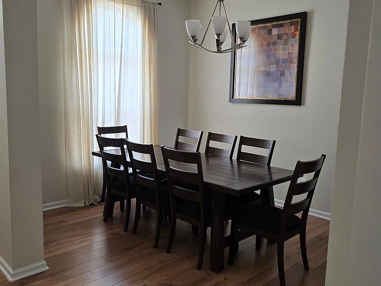 1652 Redstone Ct — Photo 5