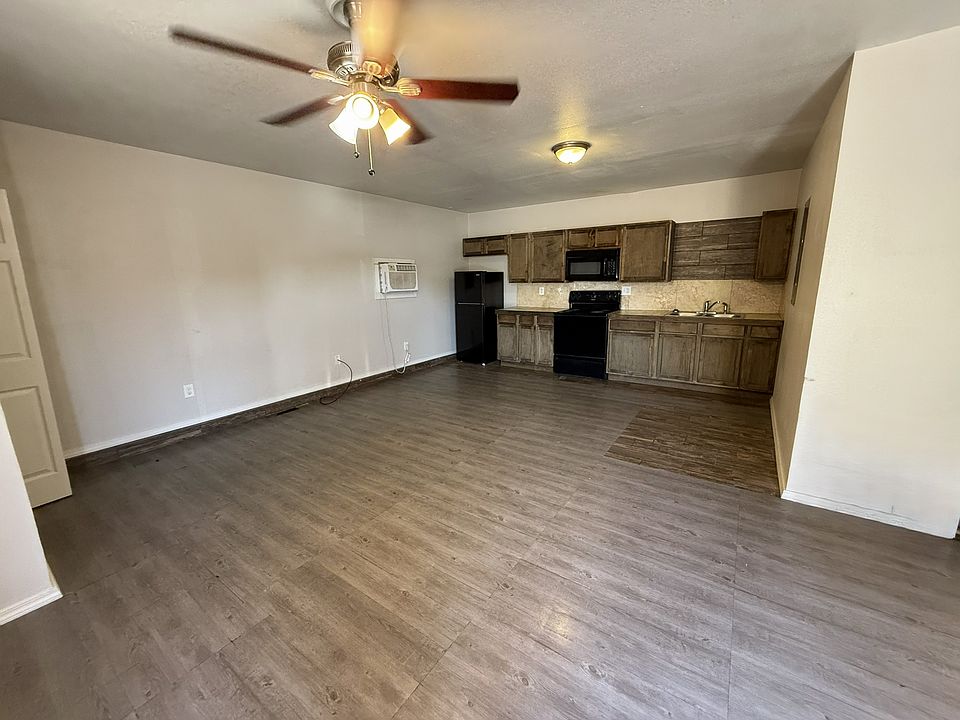 1st image of 2409 13th St APT 10
