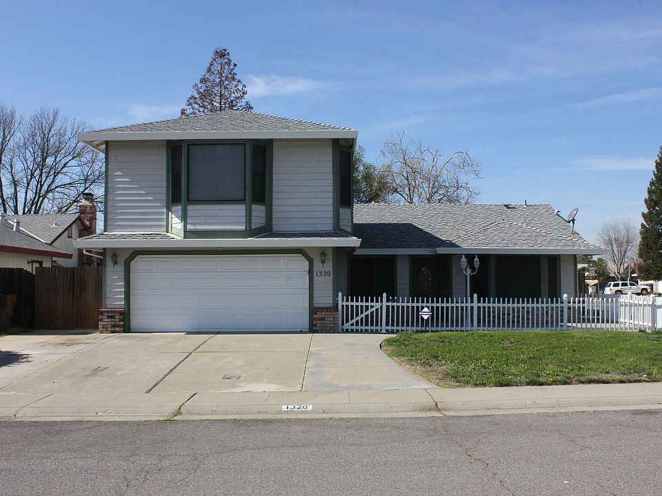 1st image of 1320 Silver Spur Cir