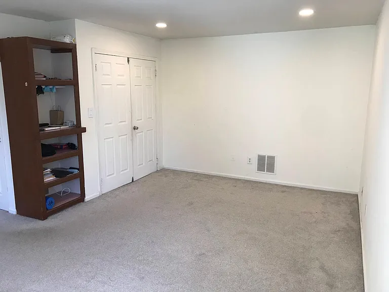 604 Woodbridge Commons Way #604 — Photo 16