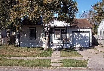 1st image of 4729 Larcade Dr