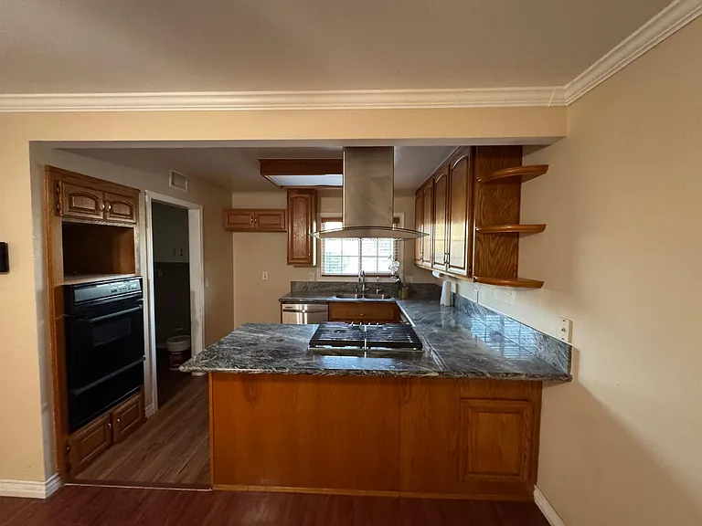 12051 Charlwood St — Photo 16