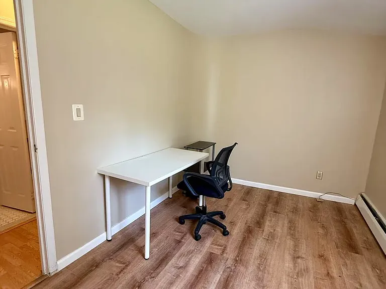 90 University Heights Dr — Photo 12