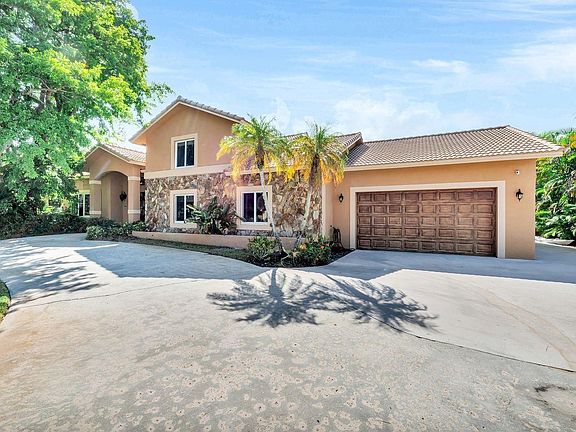 2nd image of 11141 NW 26th Drive