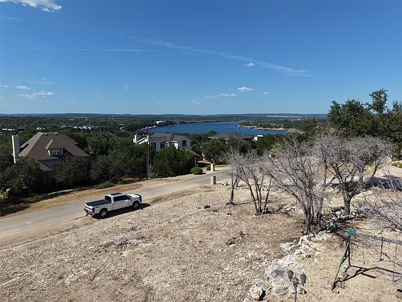 2nd image of 403 Sinclair Dr