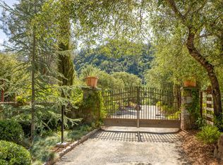 1015 Geysers Rd, Cloverdale, CA 95425