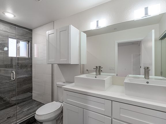 3rd image of 4375-77 Mississippi St #4375