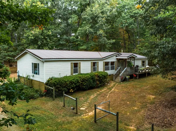 385 Locust Rd, Dunlap, TN 37327