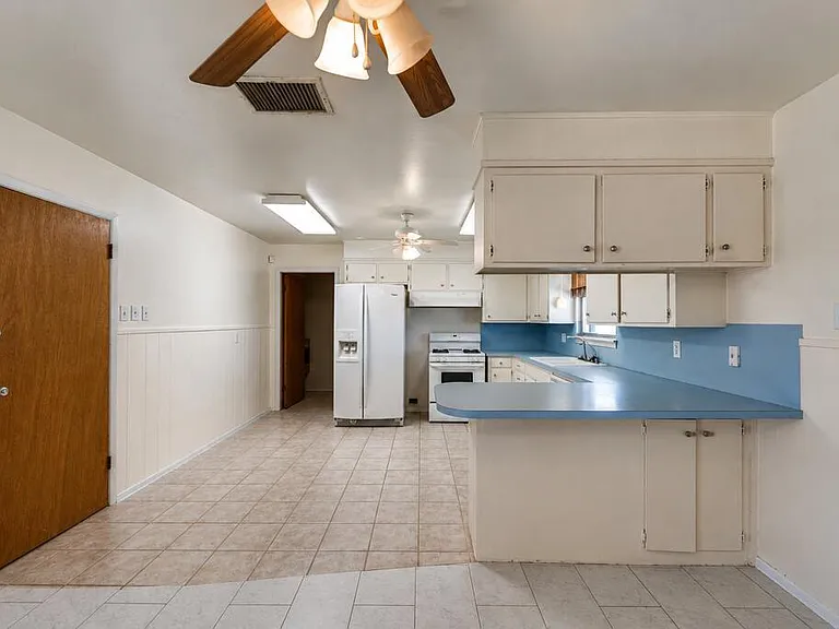 3508 Princeton Ave — Photo 6