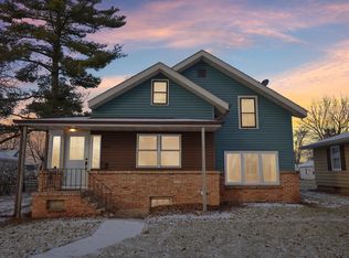 1113 Monroe St, Sauk City, WI 53583