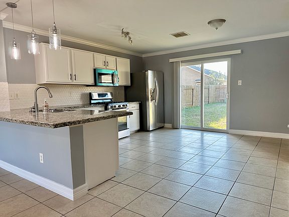 5th image of 7843 Galleon Field Ln
