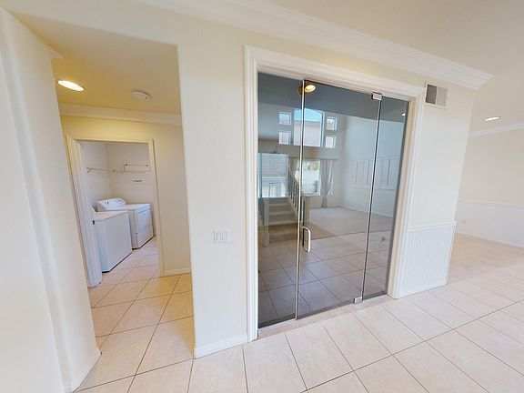 3rd image of 3168 Ferncrest Pl