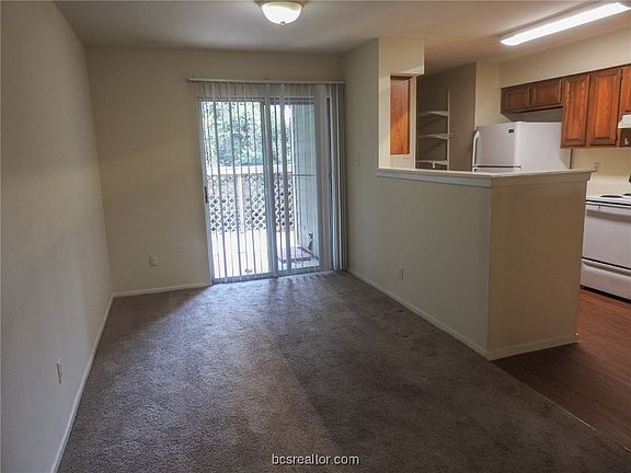 4th image of 2800 Longmire Dr APT 14