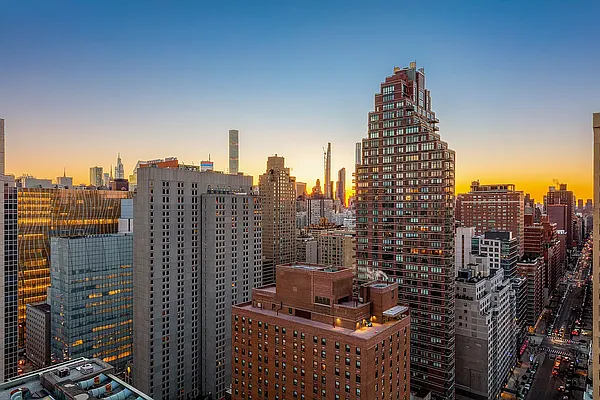 Rented by Douglas Elliman | media 18