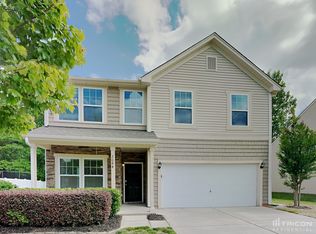 2084 Lake Vista Dr, Mount Holly, NC 28120