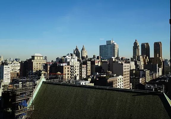 3rd image of 155 W 70th St Penthouse 1H