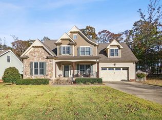 101 Long Bottom Trl, Holly Springs, NC 27540