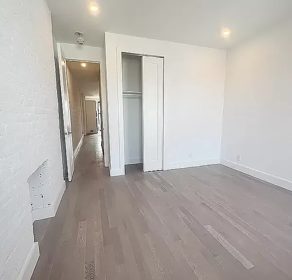78 Christopher St #8 — Photo 4