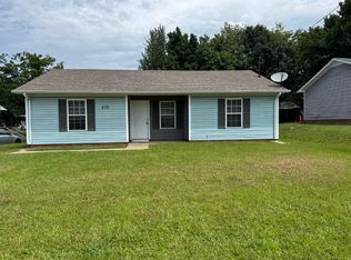 415 Eddy St, Oak Grove, KY 42262