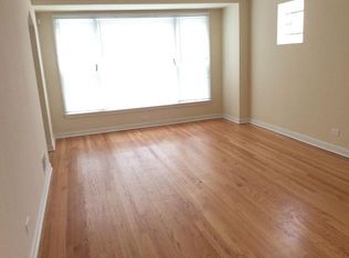 8140 S Coles Ave, Chicago, IL 60617