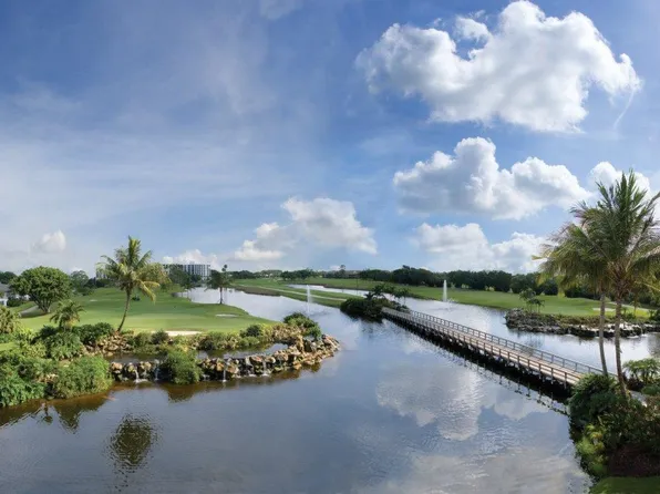 705 Bridgewood Drive #705, Boca Raton, FL 33434