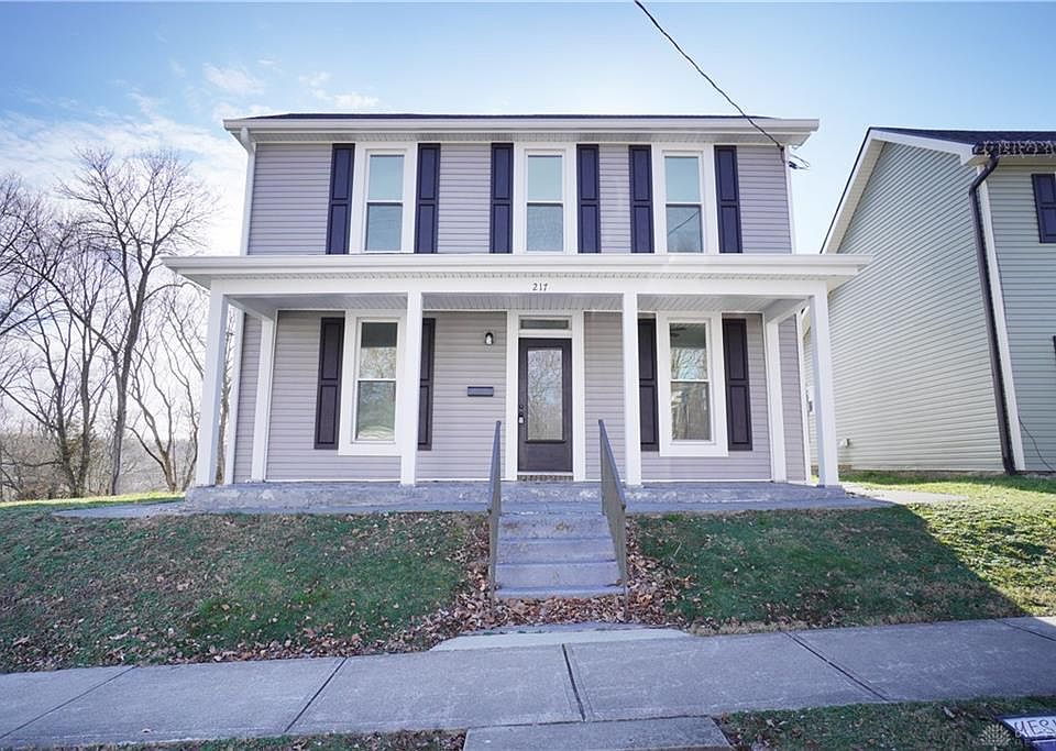 1st image of 217 W Silver St