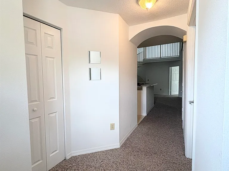 17201 Harbour Vista Cir — Photo 8