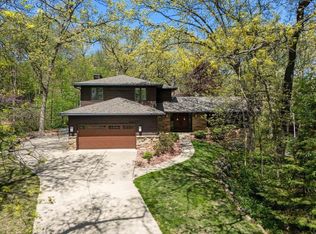 5838 Timber Land Cir, Fitchburg, WI 53711