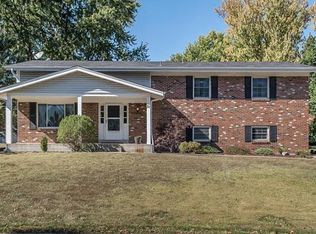 37 Burgundy Dr, Lake Saint Louis, MO 63367