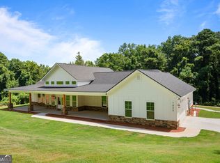 1000 Foxcroft Dr, Lagrange, GA 30240