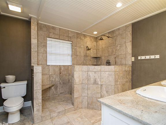 5th image of 24808 Saddle Ranch Ln