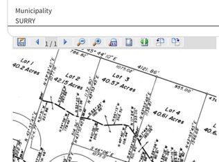 22 Maple Ln, Surry, ME 04684