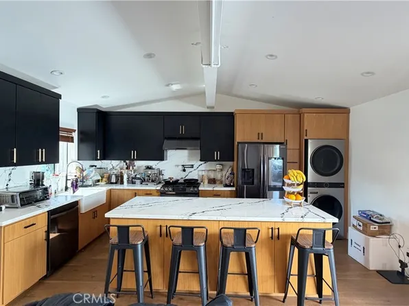 7257 Wilbur Ave, Reseda, CA