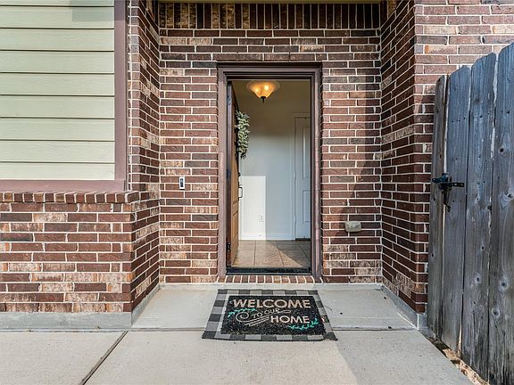 5th image of 702 Aulia Ln