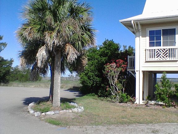 Very private-extra space.