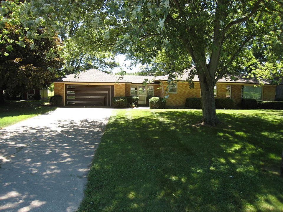 1st image of 4790 136th Ave