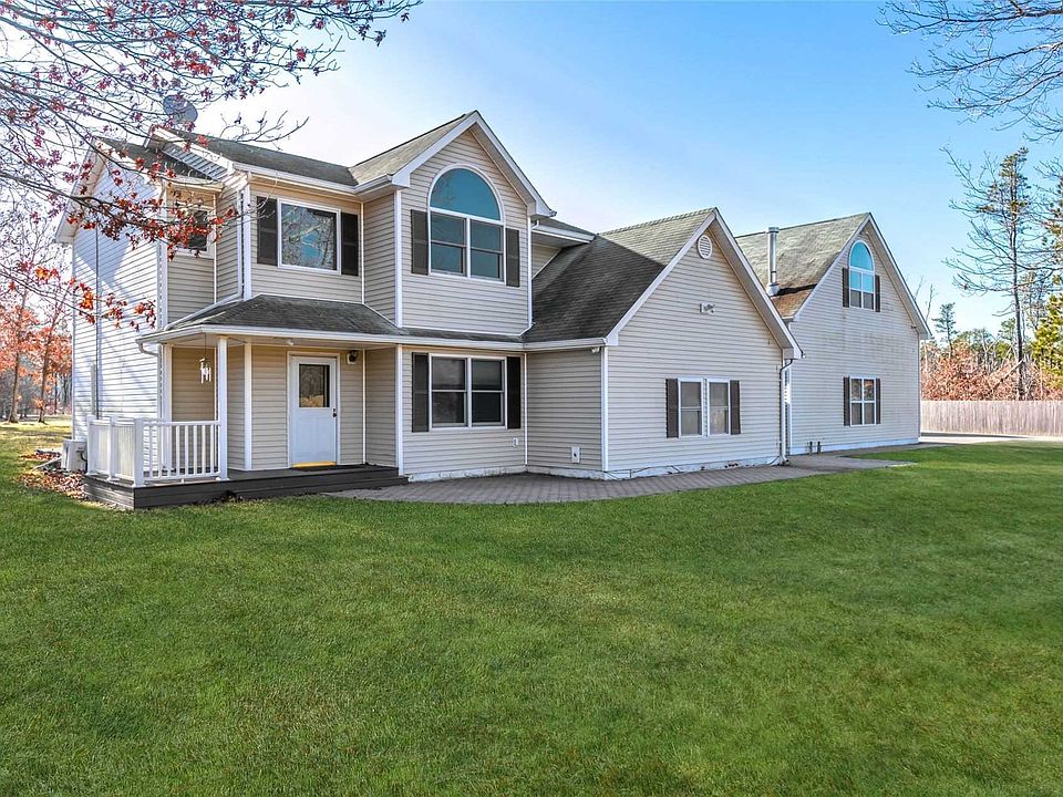 209 Wading River Manor Rd, Manorville, NY 11949 Zillow